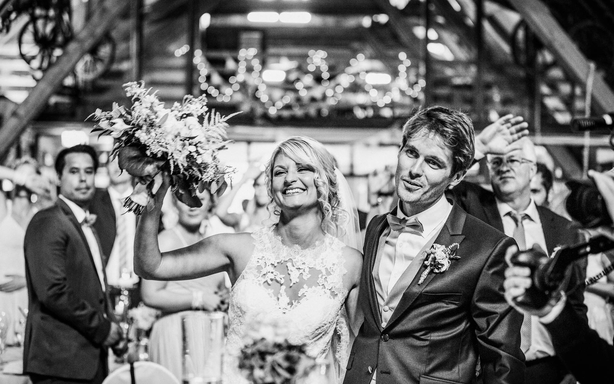 Der Gut Hühnerhof in Gründau ist eine Hochzeitslocation nahe Frankfurt mit Tenne, Hotel, exzellenter Küche & persönlichem Rundum-Service.