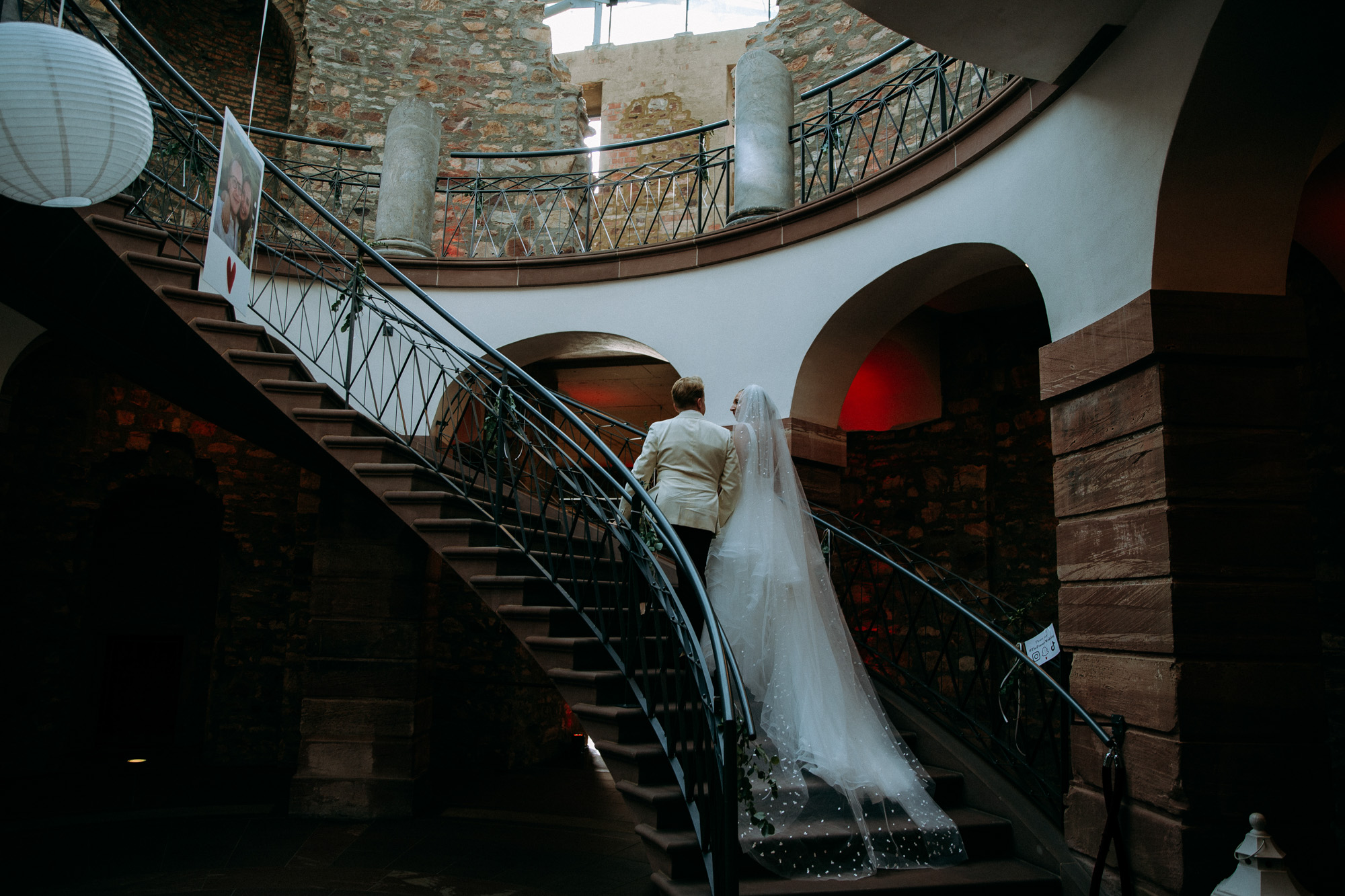 Jagdschloss Platte Wiesbaden: Exklusive Hochzeitslocation mit Panoramablick, Glasdach, freier Trauung & Platz für große Feiern.