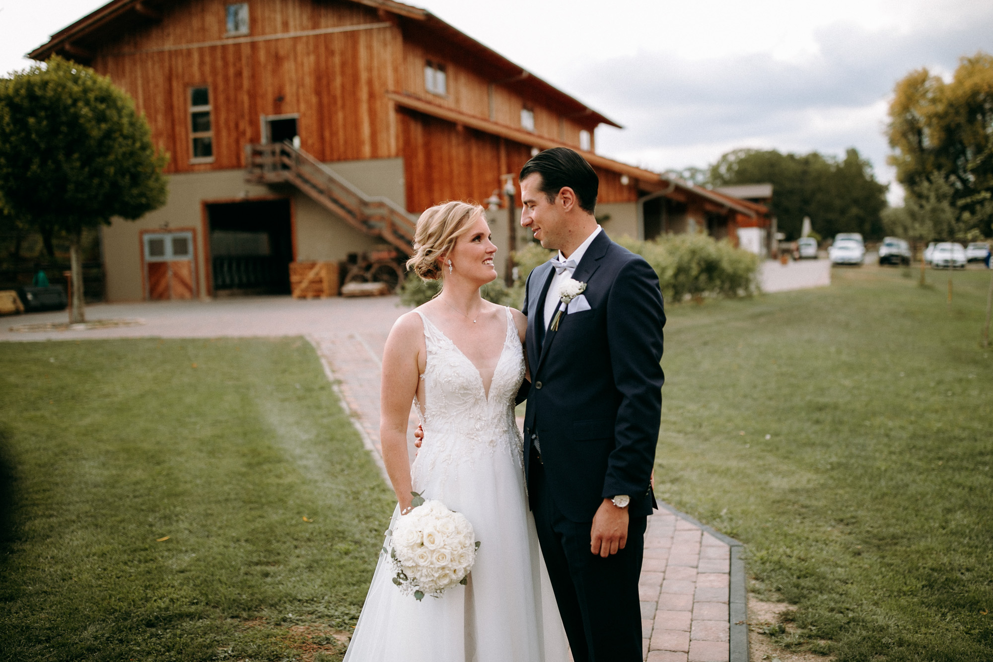 Wickerbachalm bei Frankfurt, Mainz & Wiesbaden: Exklusive Hochzeitslocation im Grünen mit Almflair, freier Trauung, Genuss & viel Platz.