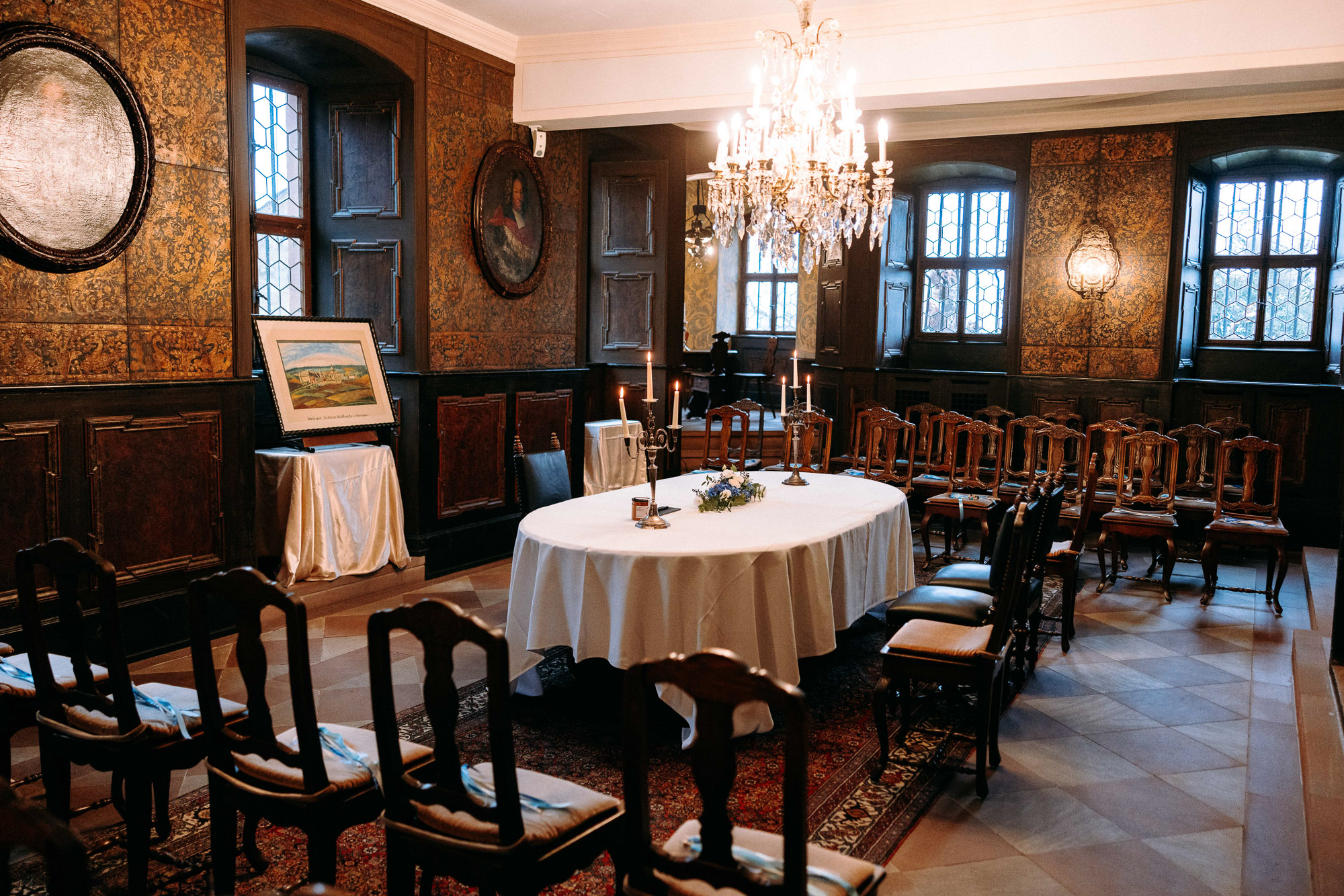 Standesamtliche Trauung im Standesamt Schloss Vollrads - Trausaal Ledertapetenzimmer