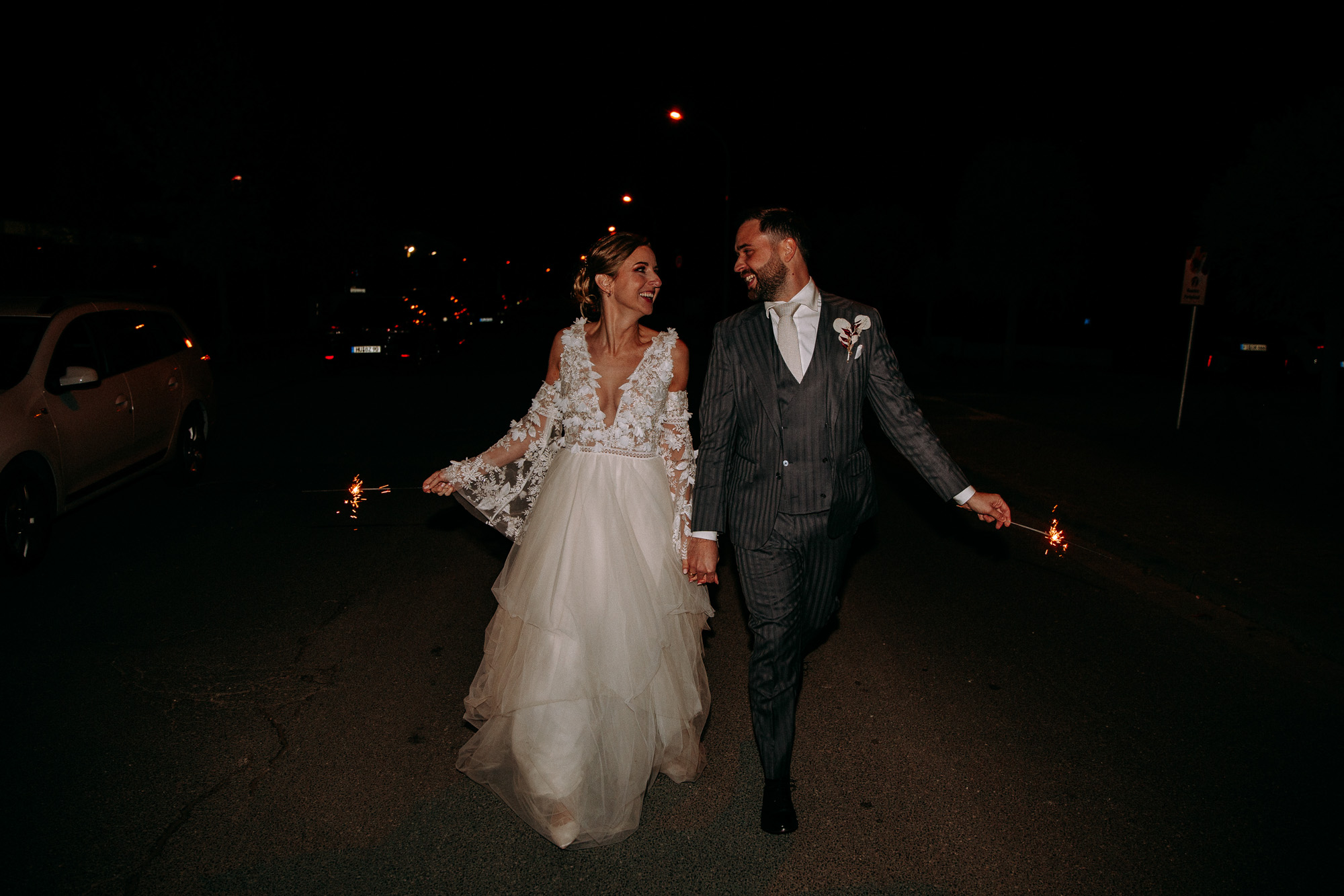 UNIQUE in Dietzenbach ist eine moderne Hochzeitslocation nahe Frankfurt – mit Garten, freier Trauung, Stretchzelt, Catering & Deko