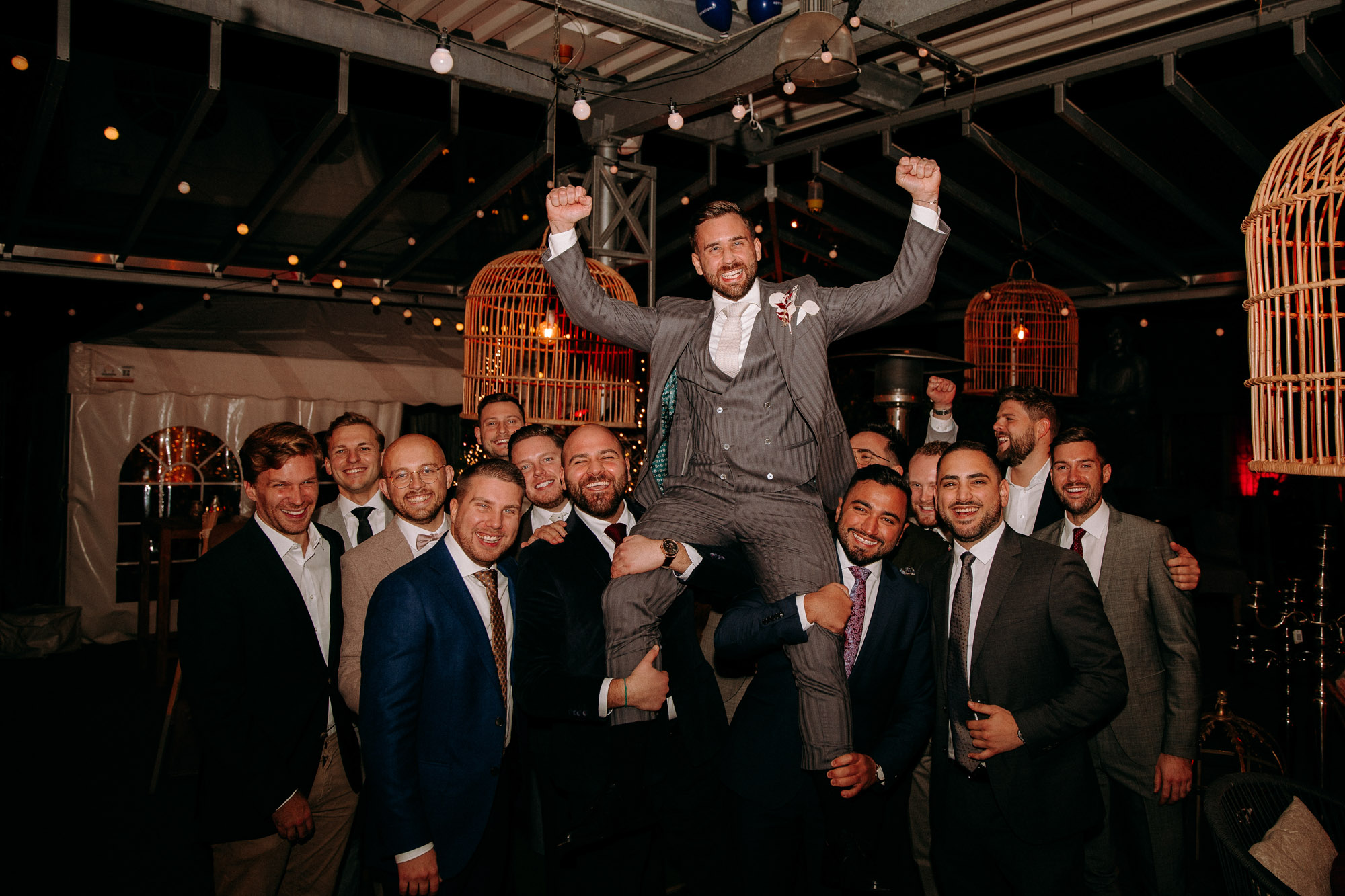 UNIQUE in Dietzenbach ist eine moderne Hochzeitslocation nahe Frankfurt – mit Garten, freier Trauung, Stretchzelt, Catering & Deko